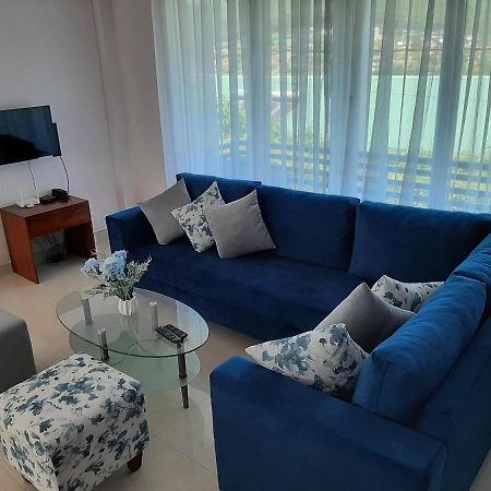 נוארה אליה J'S Villa מראה חיצוני תמונה