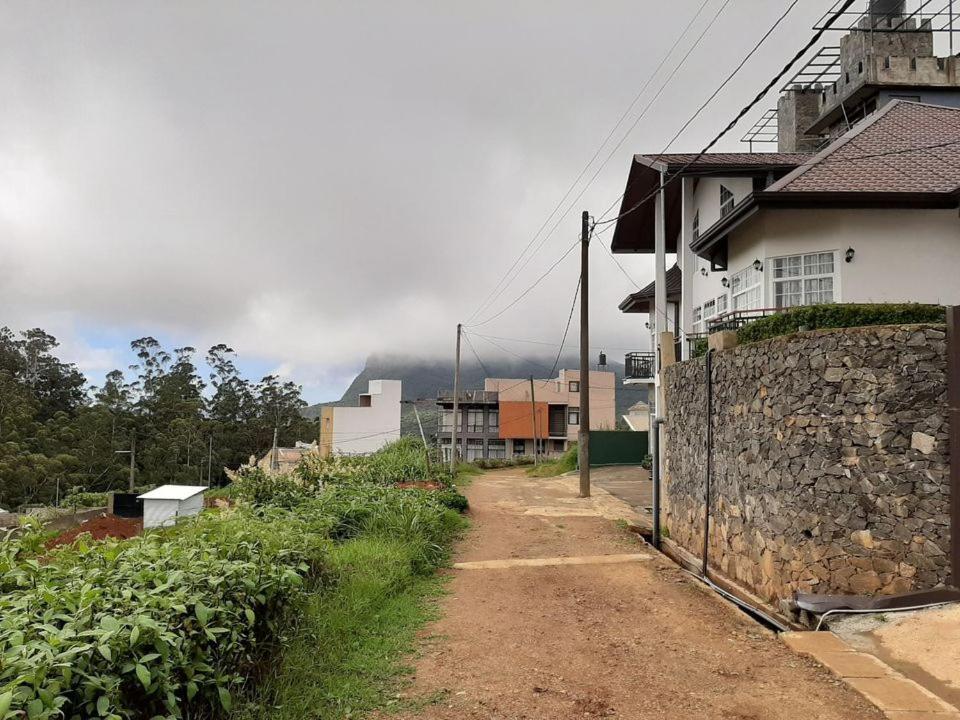 נוארה אליה J'S Villa מראה חיצוני תמונה