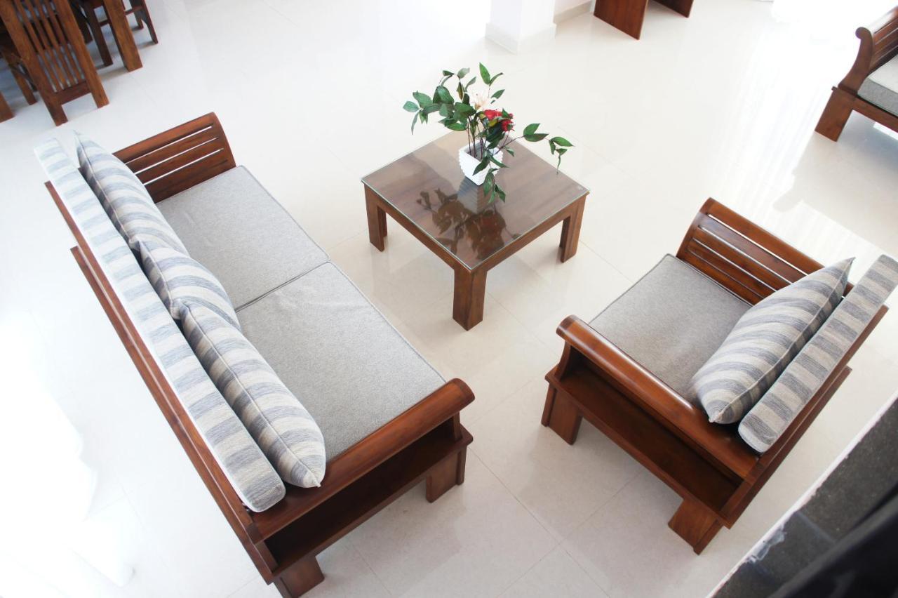 נוארה אליה J'S Villa מראה חיצוני תמונה